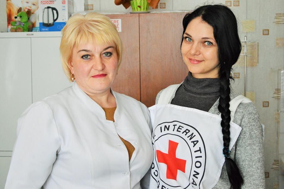 Школа, больница и даже кладбище остались в оккупации, – медсестра из Зайцевого - 27 марта 2018 - Телеканал новостей 24