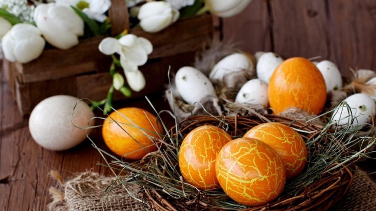 Як пофарбувати яйця в золотий колір на Великдень 2020 – ідеї з фото Як пофарбувати яйця в золотий колір на Великдень 2020 – ідеї з фото