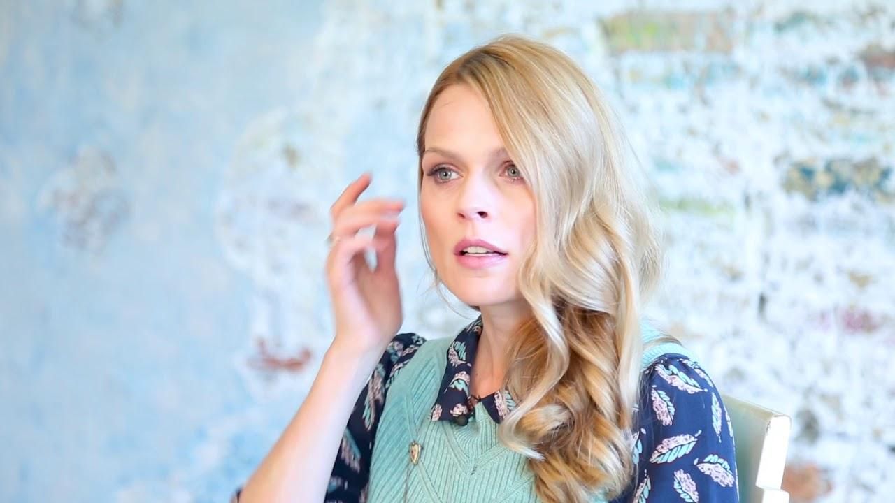 Фреймут назвала две причины, почему женщина может сидеть дома Фреймут назвала две причины, почему женщина может сидеть дома