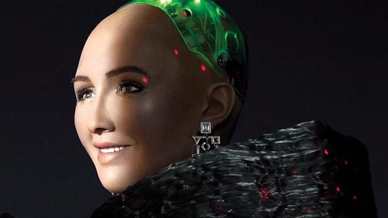 Робот София снялась для журнала Cosmopolitan: яркие фото