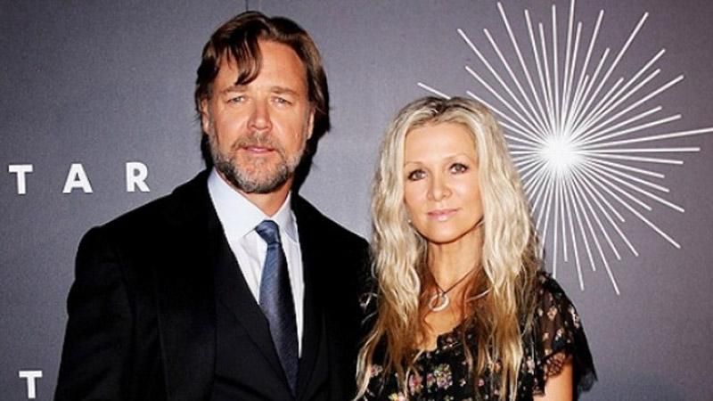 Голлівудський "гладіатор" Рассел Кроу продає свої речі: відома причина Голлівудський "гладіатор" Рассел Кроу продає свої речі: відома причина