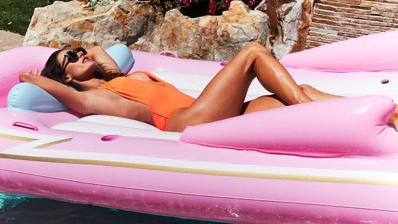 "Ангел" Victoria's Secret Алессандра Амброзіо знялась у звабливій фотосесії: гарячі фото "Ангел" Victoria's Secret Алессандра Амброзіо знялась у звабливій фотосесії: гарячі фото