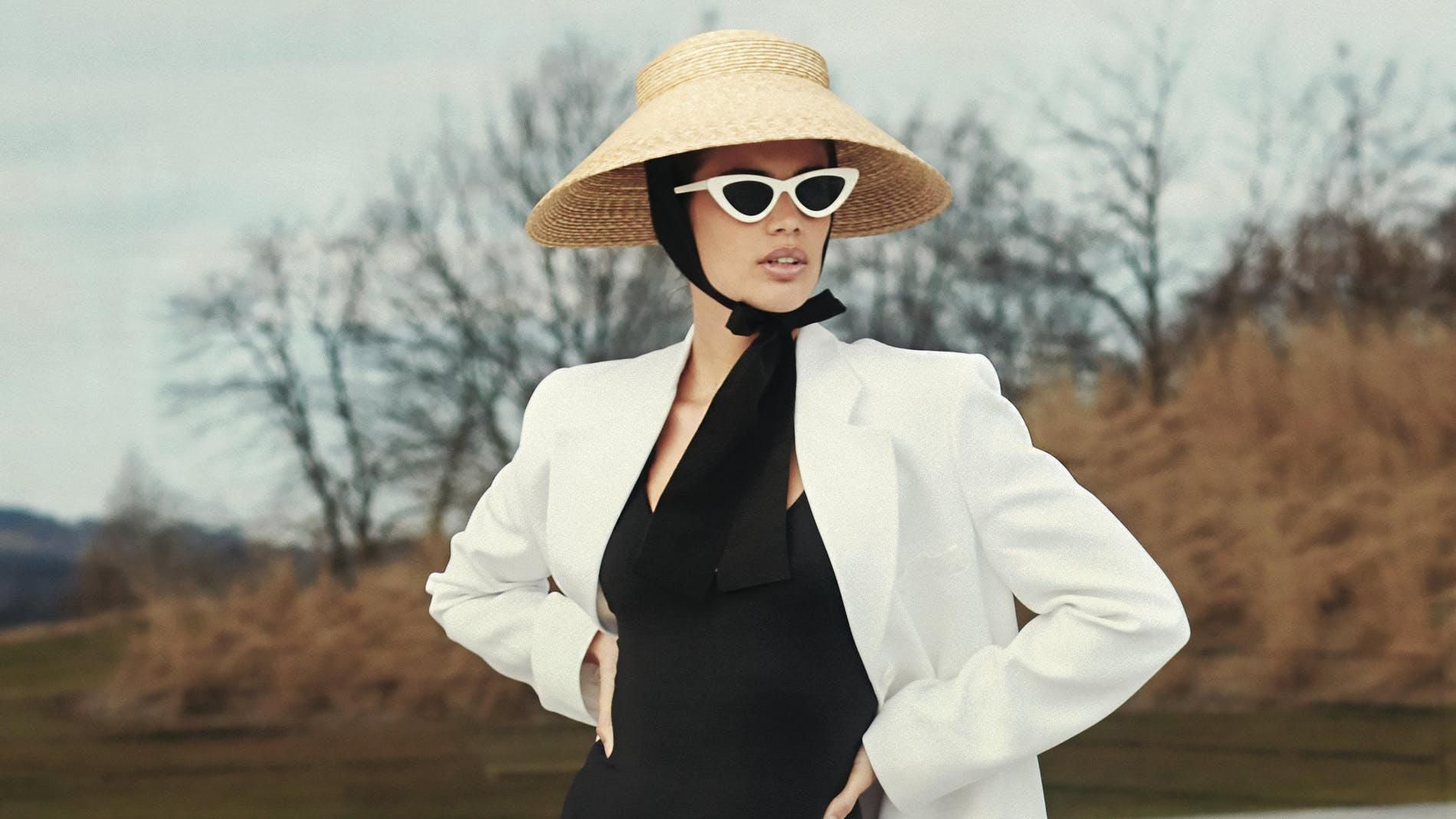 Обольстительная модель Сара Сампайо снялась для обложки французского глянца: фото