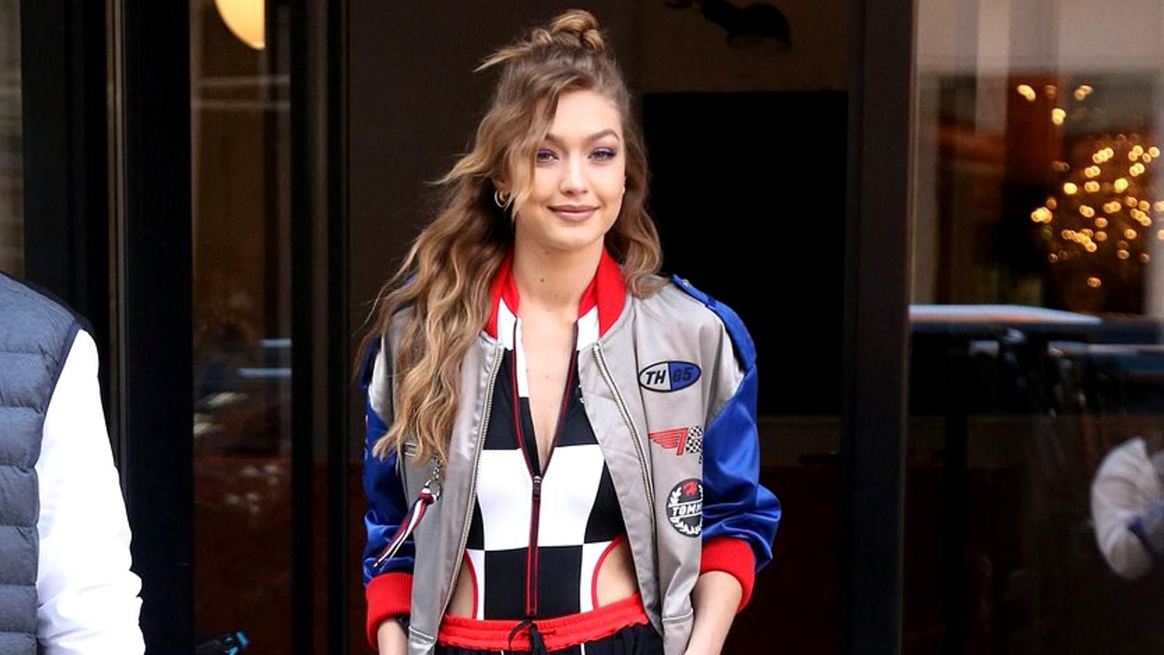 "Убийца" Джиджи: активистки устроили протест на автограф-сессии Tommy Hilfiger "Убийца" Джиджи: активистки устроили протест на автограф-сессии Tommy Hilfiger