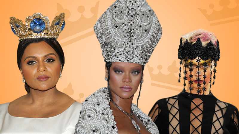 Нимбы, тиары и короны: лучшие головные уборы Met Gala 2018