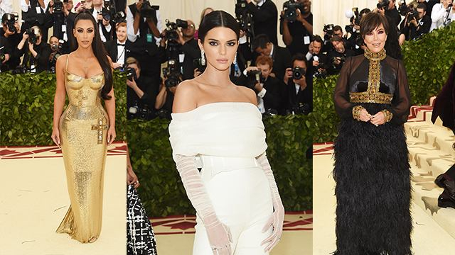 Met Gala 2018: яркие образы представительниц клана Кардашян