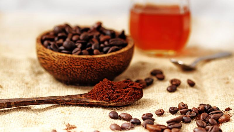 Топ-3 кофейных маски для омоложения лица: эффективные рецепты