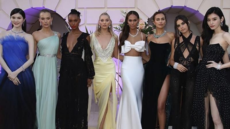 Топ-7 найгарячіших образів зірок на вечірці в Каннах Топ-7 найгарячіших образів зірок на вечірці в Каннах