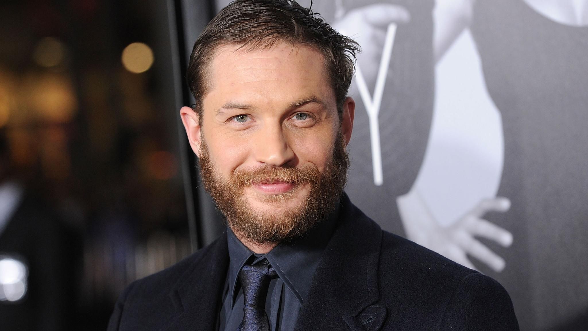 Том Харди изменился до неузнаваемости из-за роли в новом фильме: фотофакт Том Харди изменился до неузнаваемости из-за роли в новом фильме: фотофакт