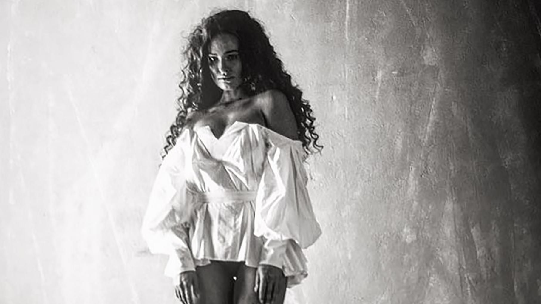 Даша Астафьева удивила новым образом в новой фотосессии: фото Даша Астафьева удивила новым образом в новой фотосессии: фото