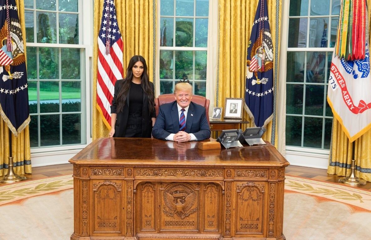 Ким Кардашьян встретилась с Дональдом Трампом: фото