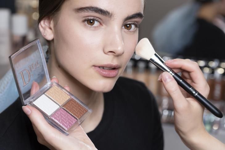 Показ Dior Cruise 2019: як зробити трендовий макіяж