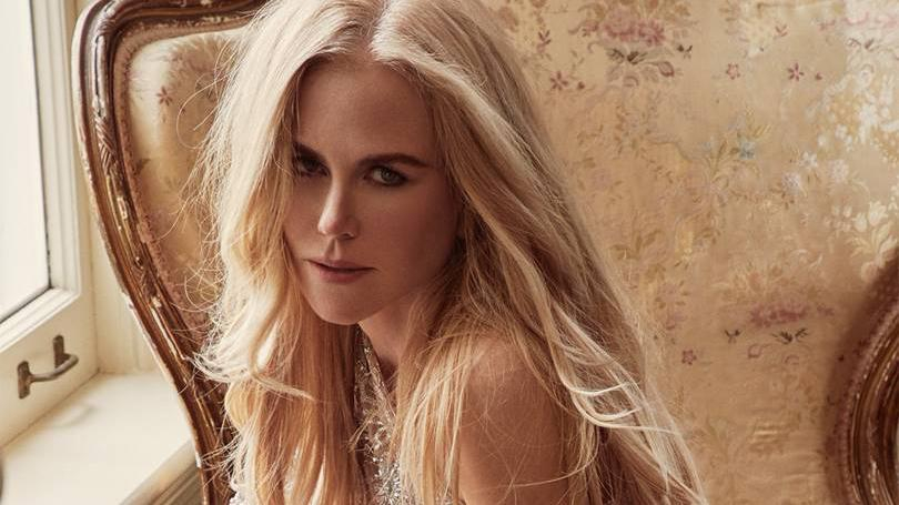 50-летняя Николь Кидман надела роскошные платья в нежном фотосете