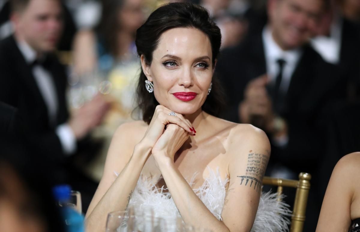 Стало відомо, як відсвяткувала своє 43-річчя Анджеліна Джолі