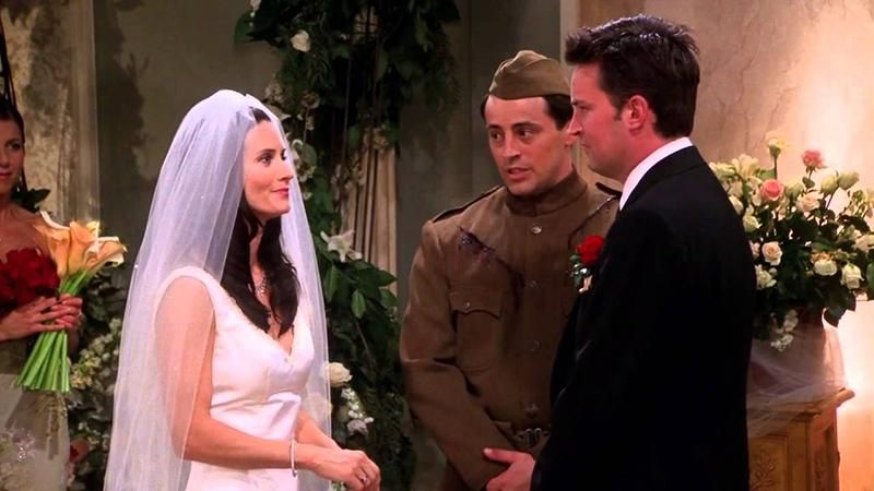 Звезда "Друзей" Кортни Кокс выходит замуж Звезда "Друзей" Кортни Кокс выходит замуж