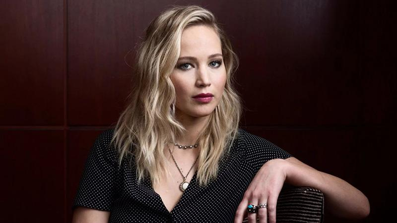 Дженнифер Лоуренс сменила 59-летнего бойфренда на молодого искусствоведа: СМИ