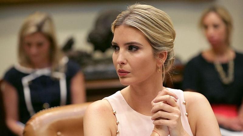 Іванка Трамп засвітила міні-сукню на офіційній зустрічі: фото Іванка Трамп засвітила міні-сукню на офіційній зустрічі: фото