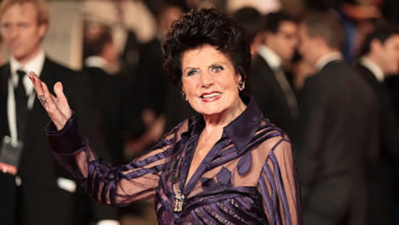 Умерла Юнис Гейсон – первая девушка Джеймса Бонда