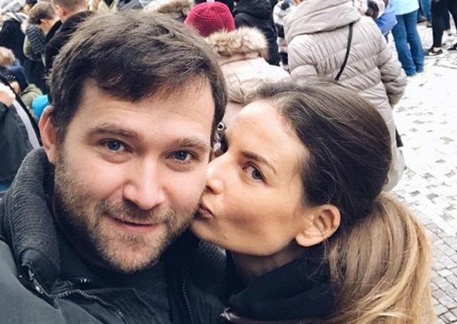 Переможниця 4 сезону шоу "Холостяк" вийшла заміж Переможниця 4 сезону шоу "Холостяк" вийшла заміж