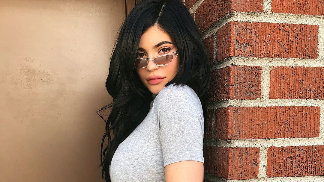 Гламурна Кайлі Дженнер вразила фотографією без макіяжу Гламурна Кайлі Дженнер вразила фотографією без макіяжу