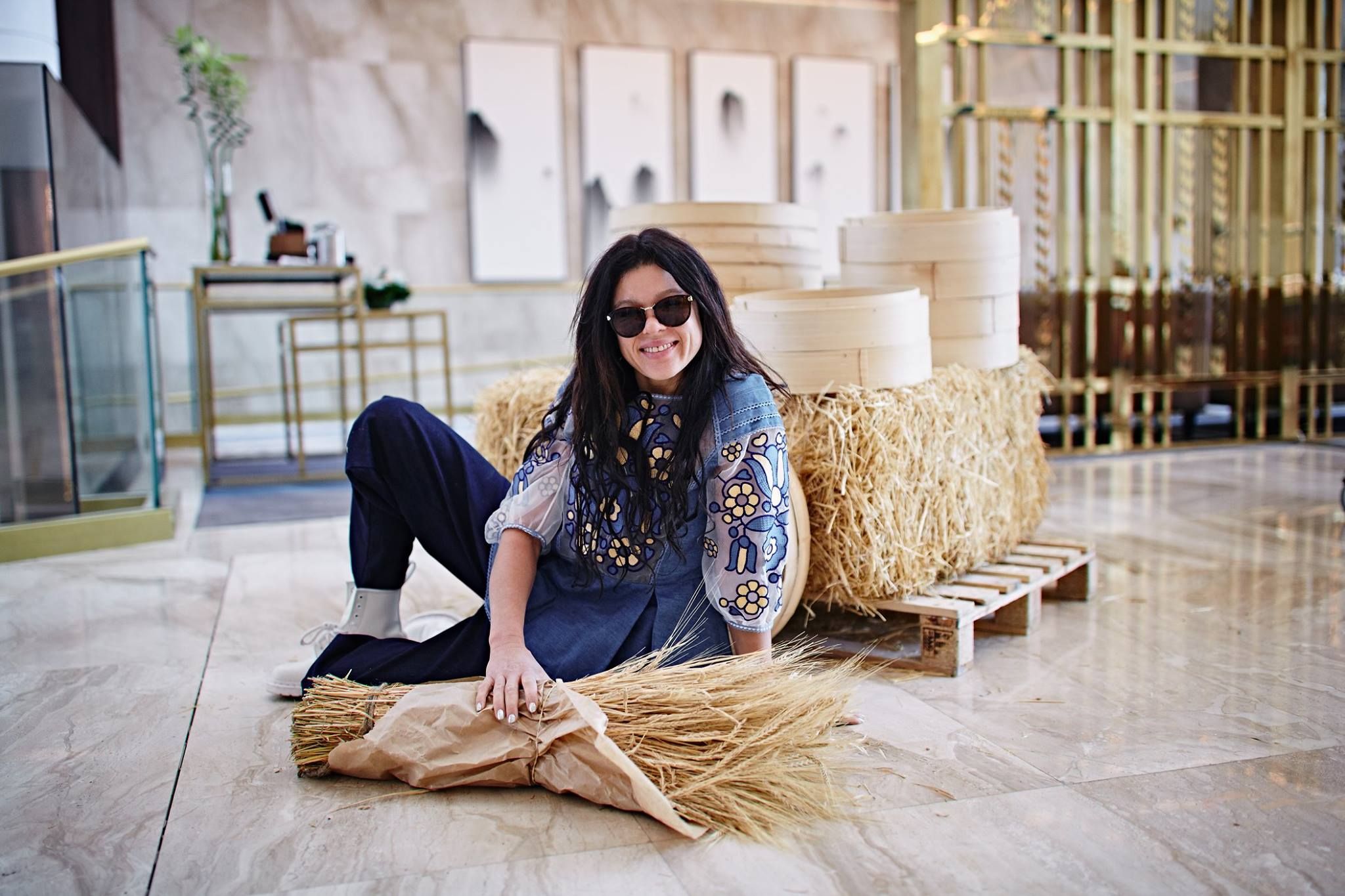 Руслана очаровала образом в вышиванке: фото Руслана очаровала образом в вышиванке: фото