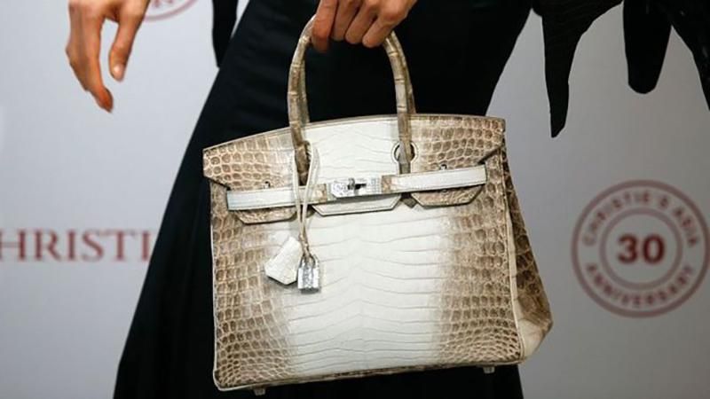 Сумку Hermes Birkin продали за рекордну суму на європейському аукціоні: деталі Сумку Hermes Birkin продали за рекордну суму на європейському аукціоні: деталі