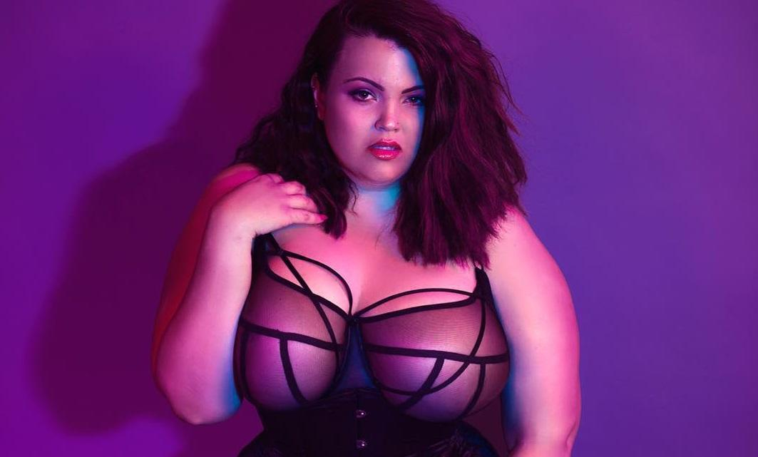 Модель plus size обвиняет социальные сети в дискриминации людей с избыточным весом