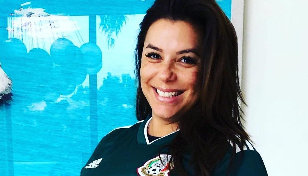 Дэвид Бекхэм трогательно отреагировал на фото новорожденного сына Евы Лонгории: фото