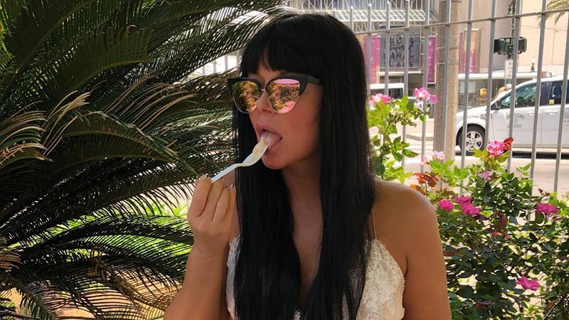 Співачка Ассія Ахат похизувалася фігурою у купальнику: фото Співачка Ассія Ахат похизувалася фігурою у купальнику: фото