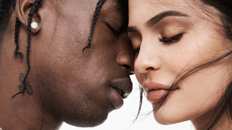 Кайлі Дженнер у провокативній позі знялася з бойфрендом для GQ: фото Кайлі Дженнер у провокативній позі знялася з бойфрендом для GQ: фото