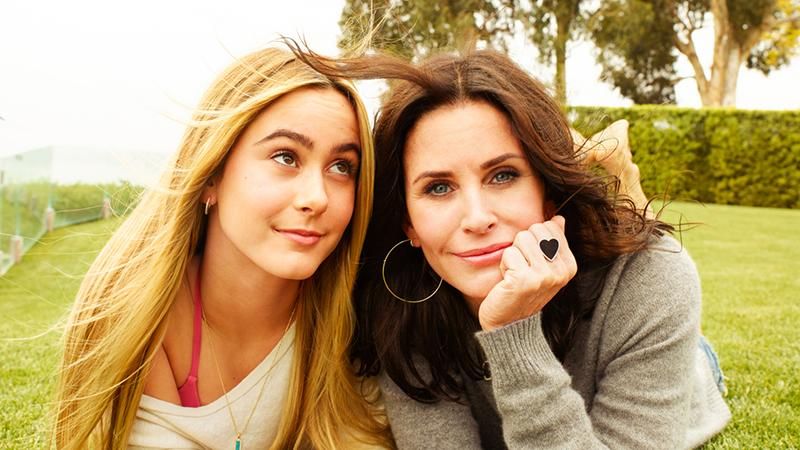 Звезда сериала "Друзья" Кортни Кокс может потерять опеку над дочерью: детали Звезда сериала "Друзья" Кортни Кокс может потерять опеку над дочерью: детали