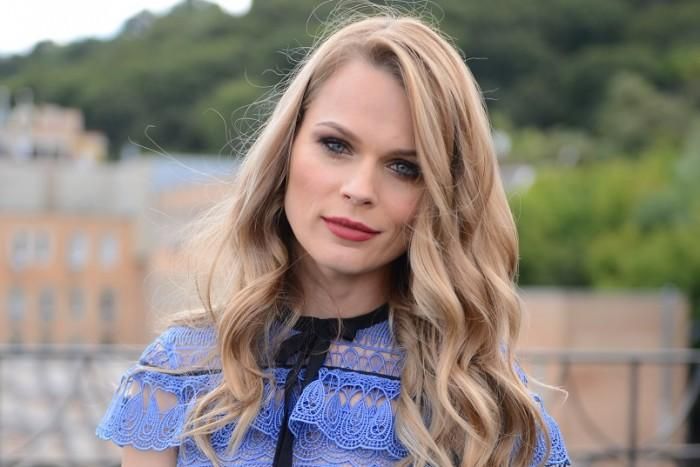 Кривенькі зуби і товстенька: як виглядала Ольга Фреймут у 20 років Кривенькі зуби і товстенька: як виглядала Ольга Фреймут у 20 років