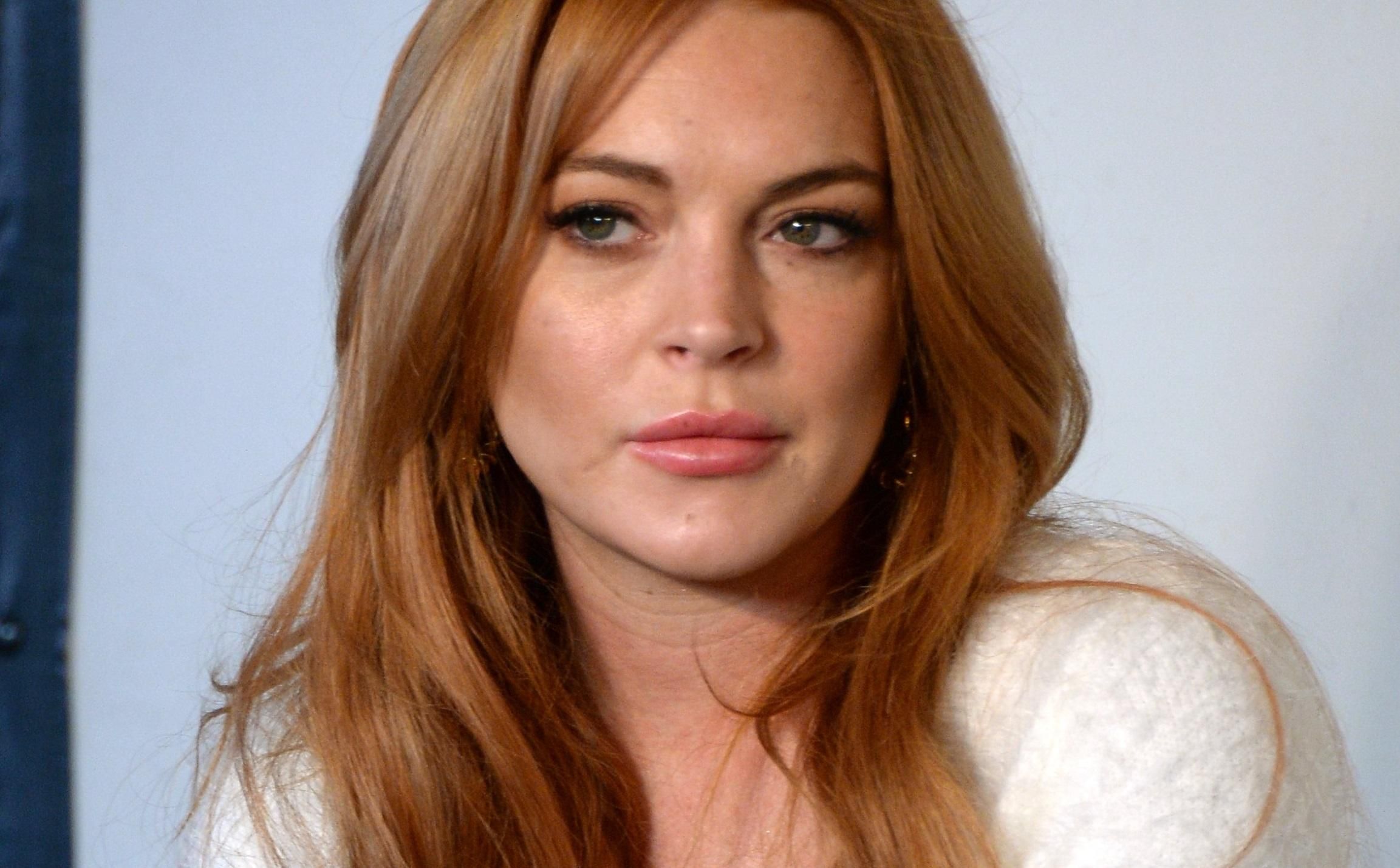 Линдсей Лохан отведала украинское традиционное блюдо: фото Линдсей Лохан отведала украинское традиционное блюдо: фото