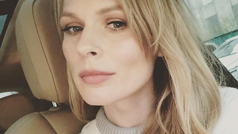 Ольга Фреймут продемонстрировала летний образ в платье от Виктории Бекхэм: фото Ольга Фреймут продемонстрировала летний образ в платье от Виктории Бекхэм: фото