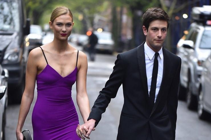 Карлі Клосс змінила віросповідання: подробиці Карлі Клосс змінила віросповідання: подробиці