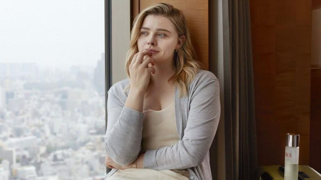Хлоя Морец стала обличчям нової лінії косметики: ніжні фото Хлоя Морец стала обличчям нової лінії косметики: ніжні фото