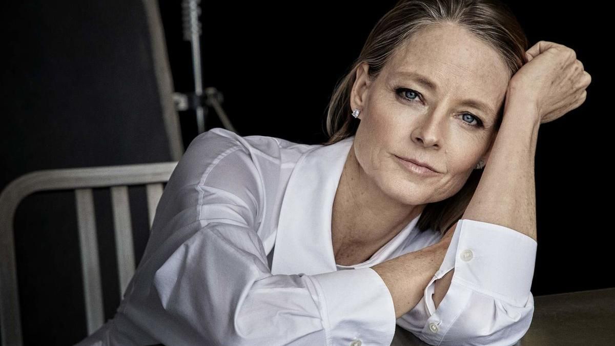 55-летняя звезда Голливуда Джоди Фостер снялась в чувственном фотосете 55-летняя звезда Голливуда Джоди Фостер снялась в чувственном фотосете