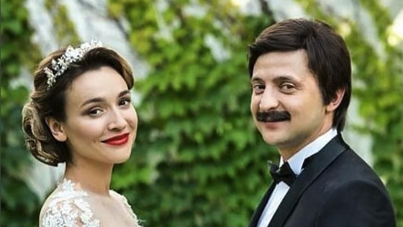 Володимир Зеленський приміряв незвичний образ для зйомок фільму: фотофакт Володимир Зеленський приміряв незвичний образ для зйомок фільму: фотофакт