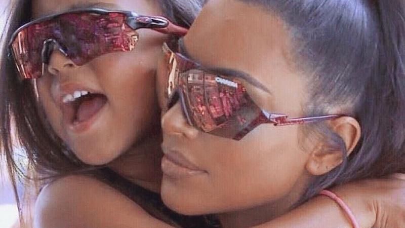 5-річна донька Кім Кардашян дебютувала у рекламі: фото 5-річна донька Кім Кардашян дебютувала у рекламі: фото