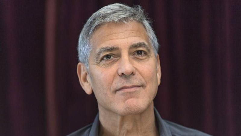 У мережі з'явилось моторошне відео ДТП за участю Джорджа Клуні