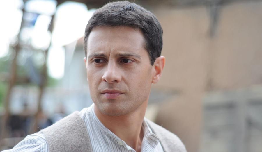 Известного российского актера Антона Макарского не пустили в Украину Известного российского актера Антона Макарского не пустили в Украину