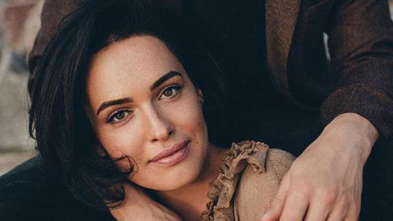 Даша Астафьева показала комплекс упражнений для стройной фигуры: видео