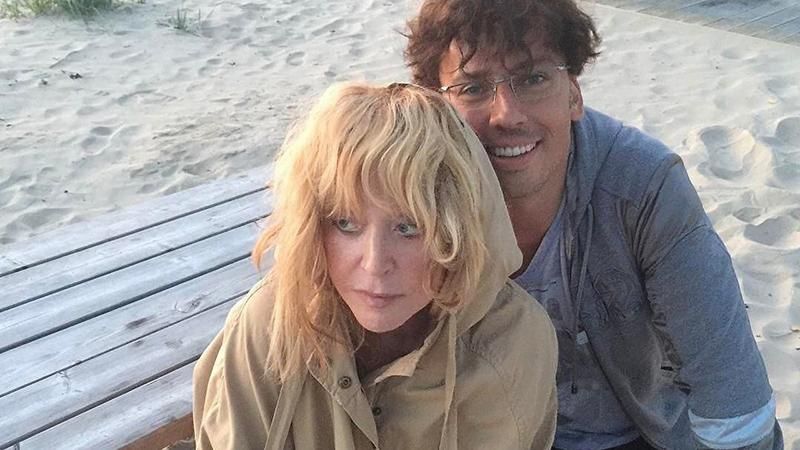 Алла Пугачева и Галкин уехали в Европу за видом на жительство Алла Пугачева и Галкин уехали в Европу за видом на жительство