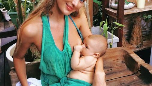 Модель Victoria's Secret Кендіс Сванепул показала, як годує сина грудьми: фото