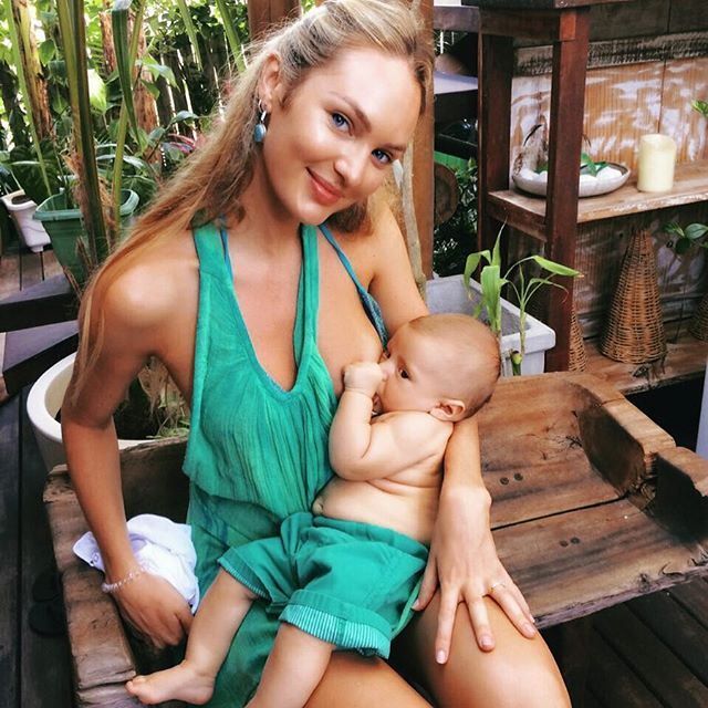 Модель Victoria's Secret Кендіс Сванепул показала, як годує сина грудьми: фото