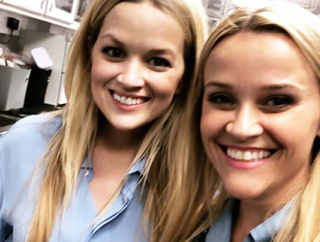 Акторка Різ Візерспун показала свого двійника: фото Акторка Різ Візерспун показала свого двійника: фото