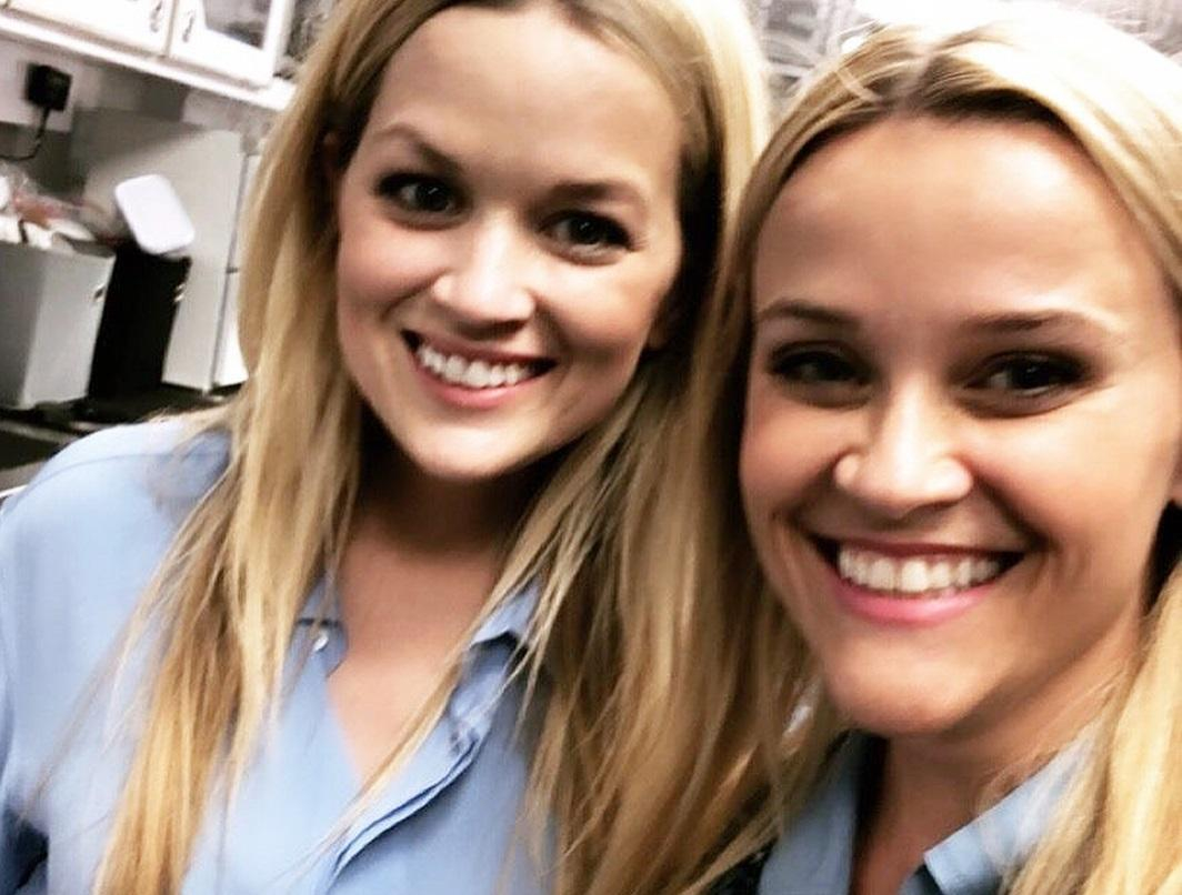 Актриса Риз Уизерспун показала своего двойника: фото