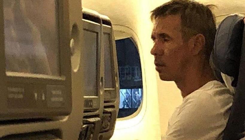 Скандальний актор з РФ Панін влаштував п'яний дебош у літаку в Криму: фото і відео