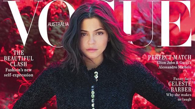 Кайли Дженнер впервые украсила обложку Vogue: фото Кайли Дженнер впервые украсила обложку Vogue: фото
