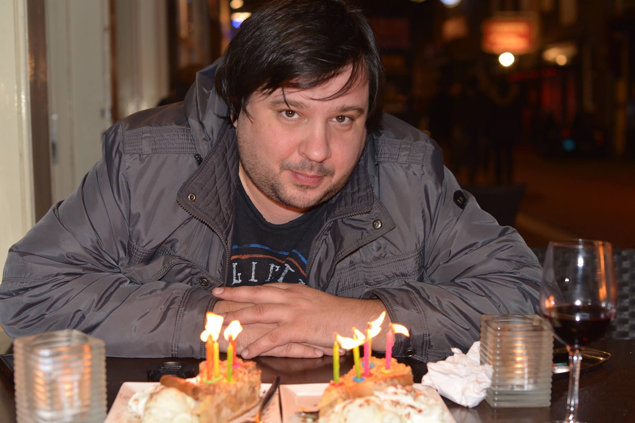 Помер екс-член команди "Океану Ельзи" Богдан Уцеха Помер екс-член команди "Океану Ельзи" Богдан Уцеха